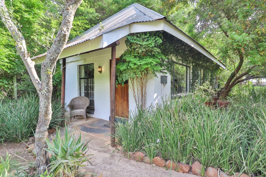 Commercial Property for Sale in Scheerpoort A H North West